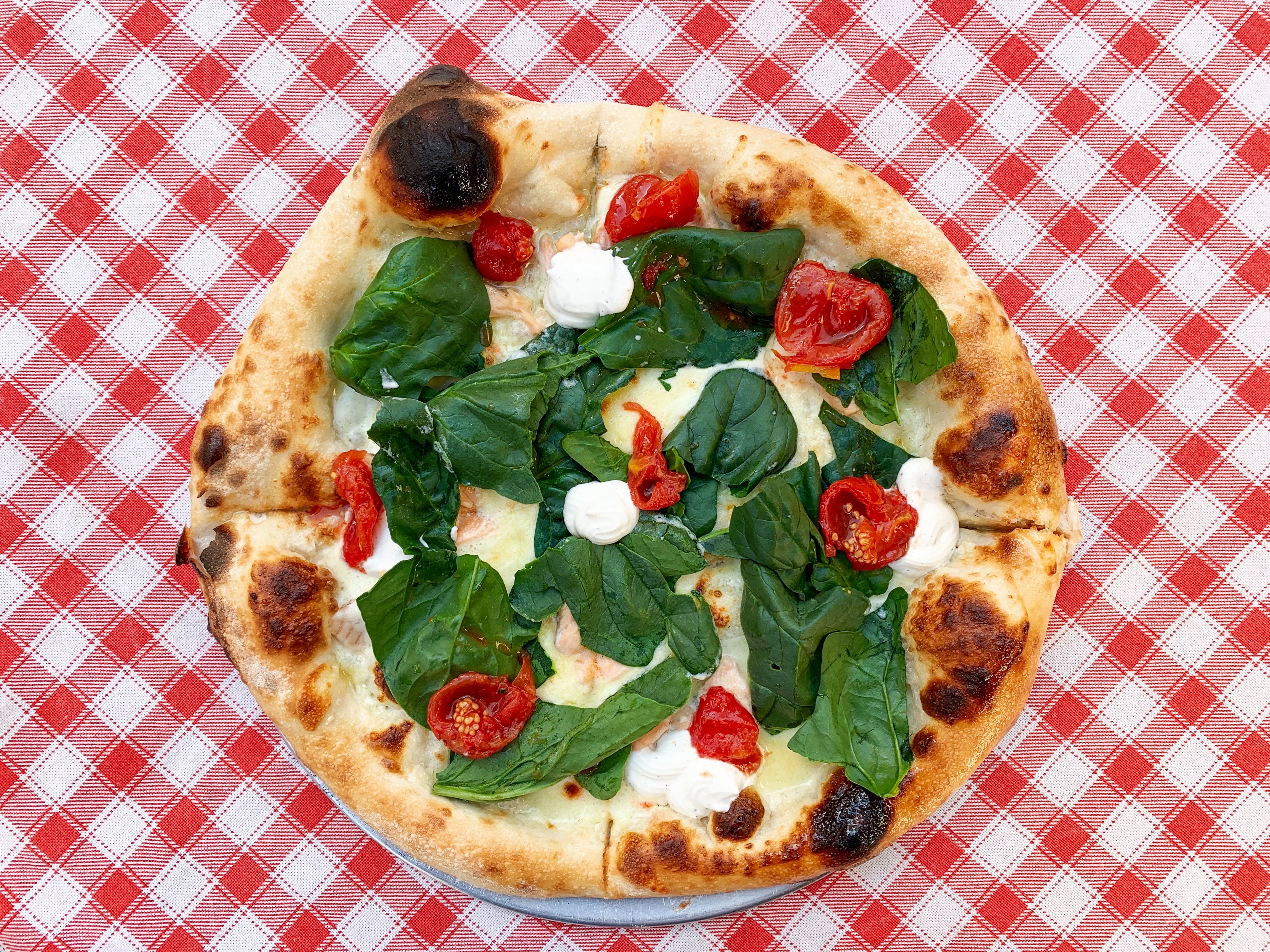 Cover Image for A Slice of Heaven: The 10 Best Pizzas in Naples!